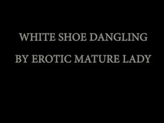 Iringo black stockings - white shoe dangling Thumb